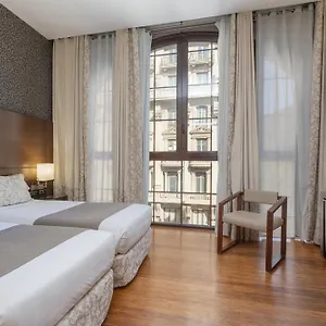 Colonial Otel